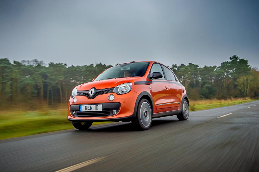  Renault Twingo GT 2016 года  (UK) (фото 17 из 25)